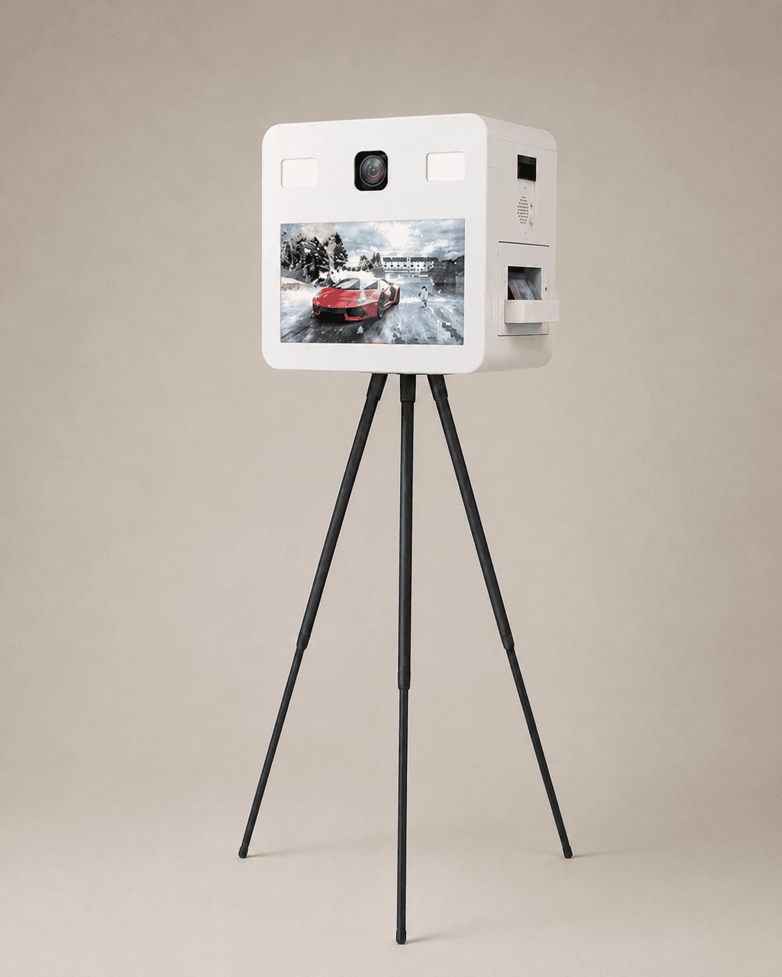 Borne photo Atelier Pro vue de trois quarts, sortie d'impression visible